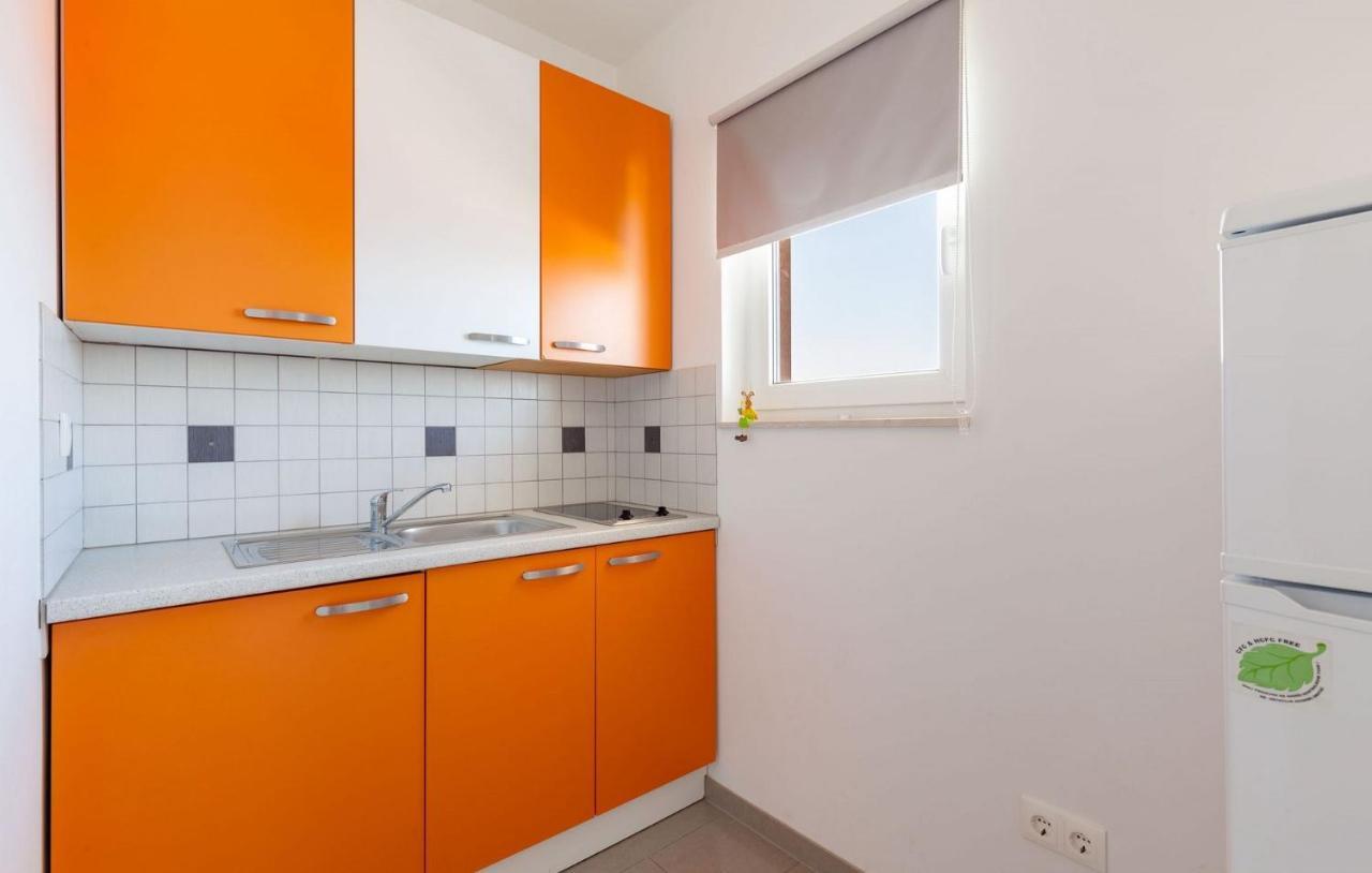 Apartments With A Parking Space Stanici, Omis - 17894 Ngoại thất bức ảnh