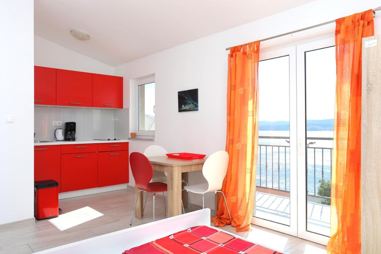 Apartments With A Parking Space Stanici, Omis - 17894 Ngoại thất bức ảnh